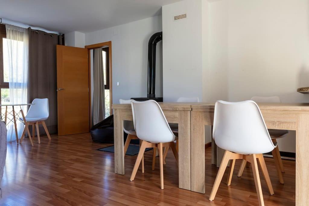 Apartment Espacioso Y Luminoso Duplex Con Buhardilla Valdelinares (Aragon)